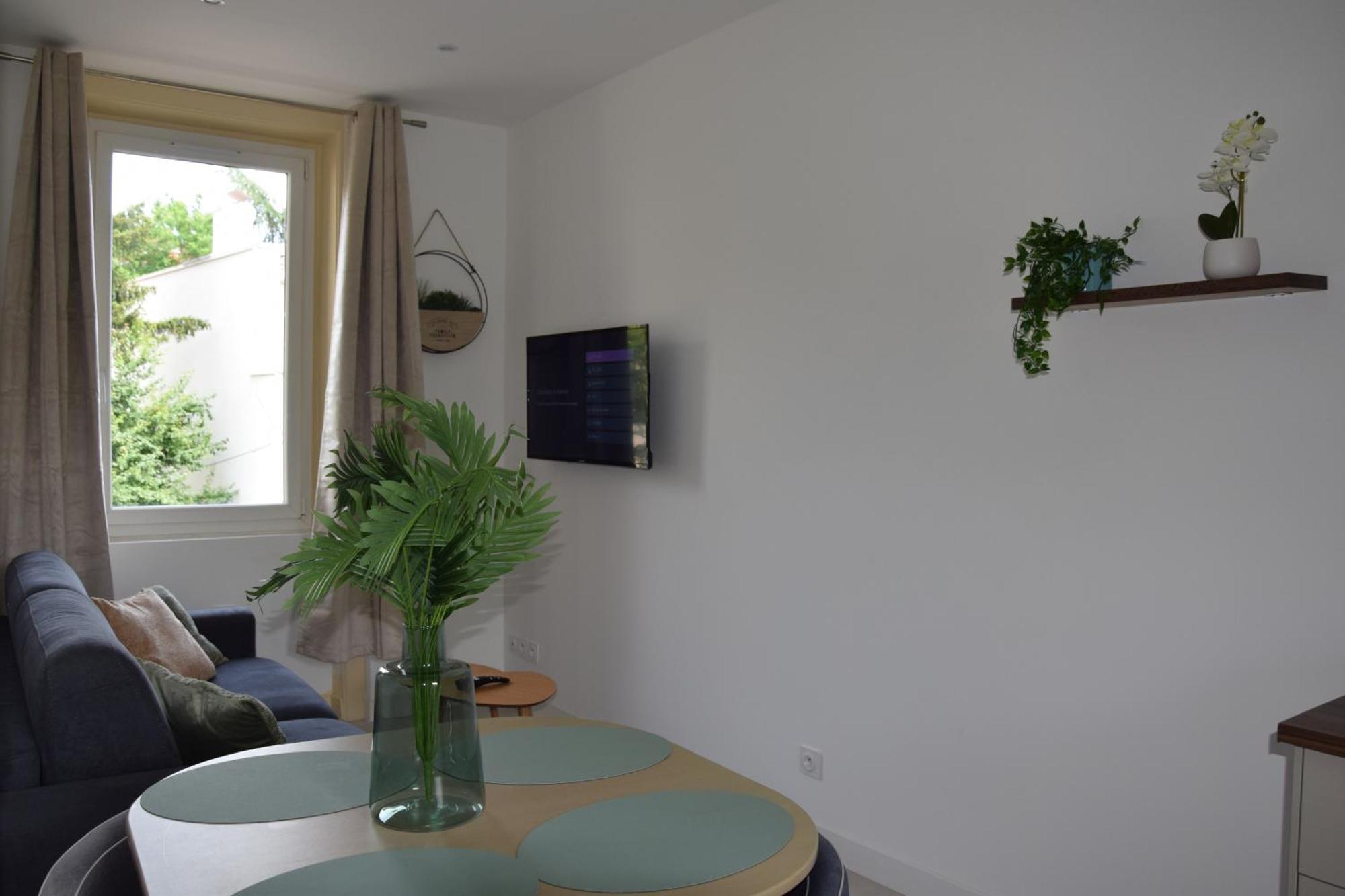 Апартаменты Elegant T2 A Bron, Tramway A 2Min, Box Parking, 4Personnes Экстерьер фото